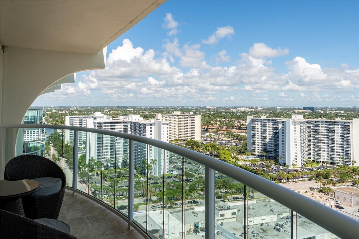 SOUTHPOINT - Residential