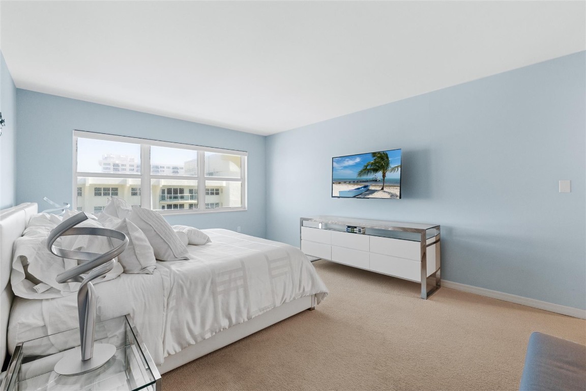 SOUTHPOINT - Residential