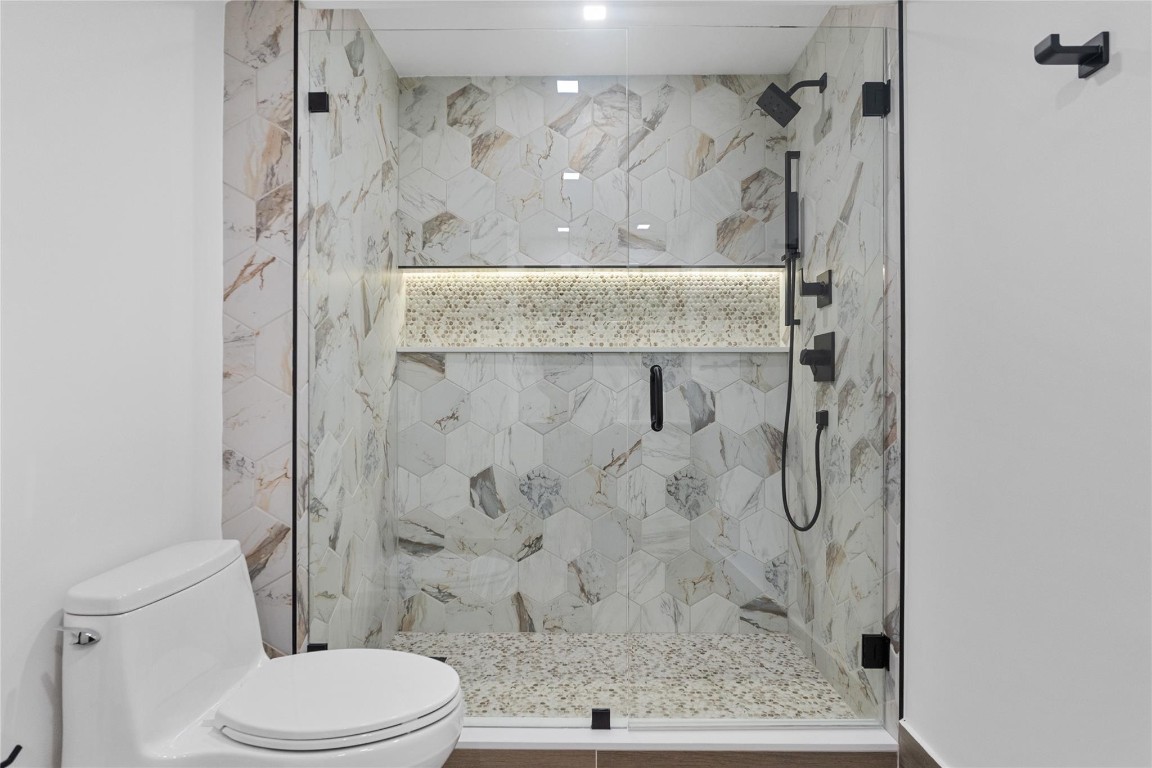 SOUTHPOINT - Residential