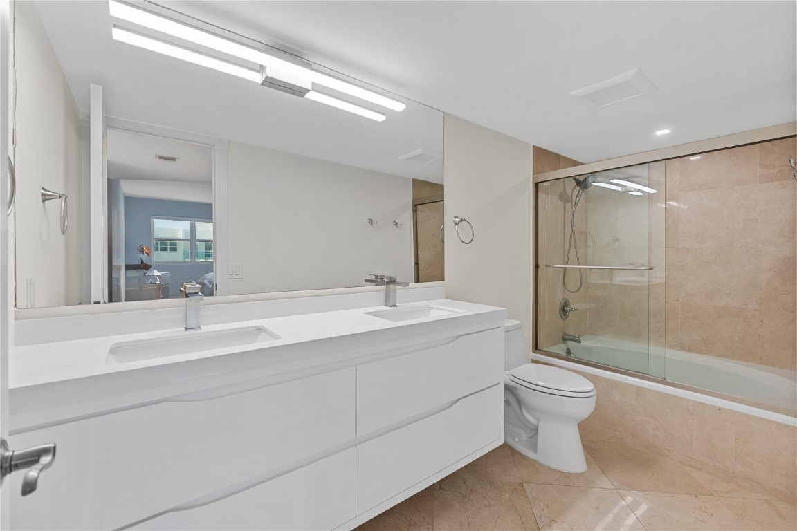 SOUTHPOINT - Residential