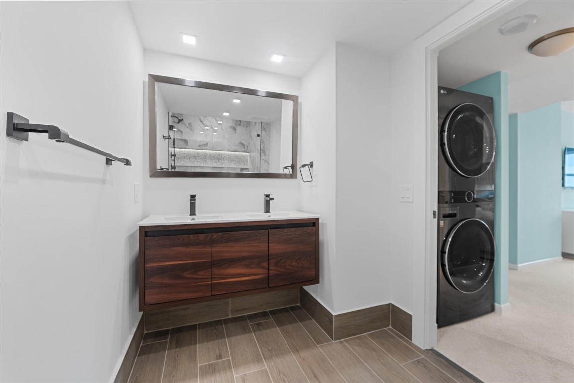 SOUTHPOINT - Residential