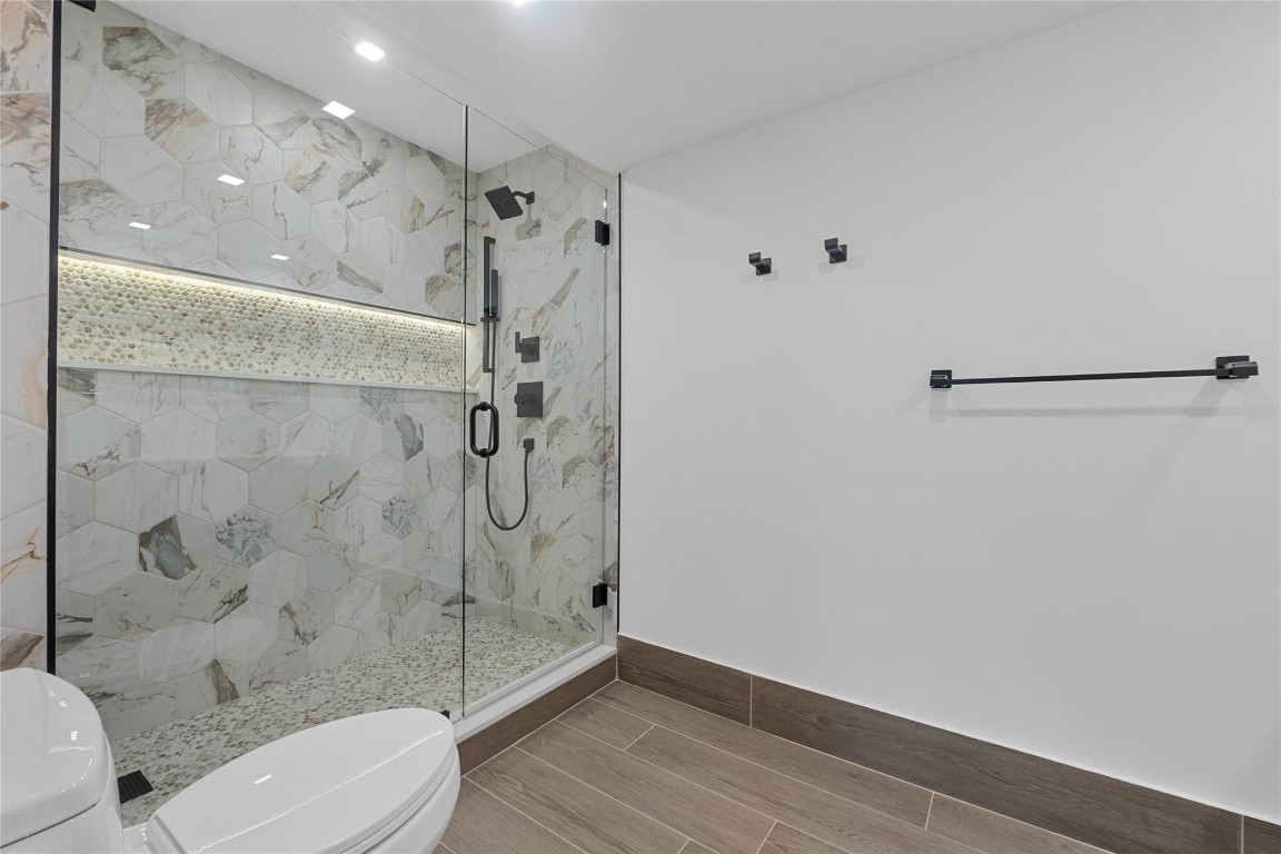 SOUTHPOINT - Residential