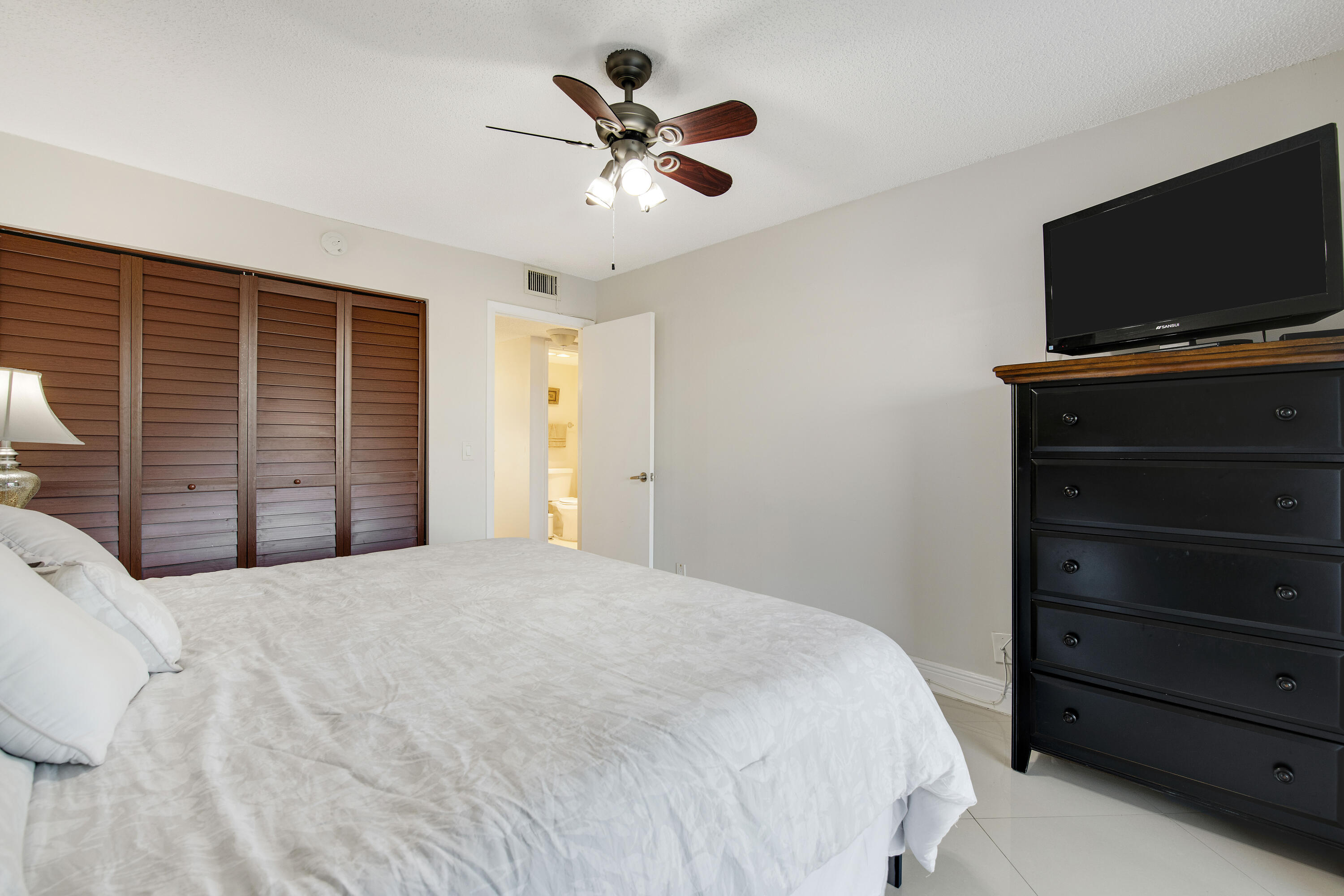 REGAL PALMS EATON CONDO - Residential