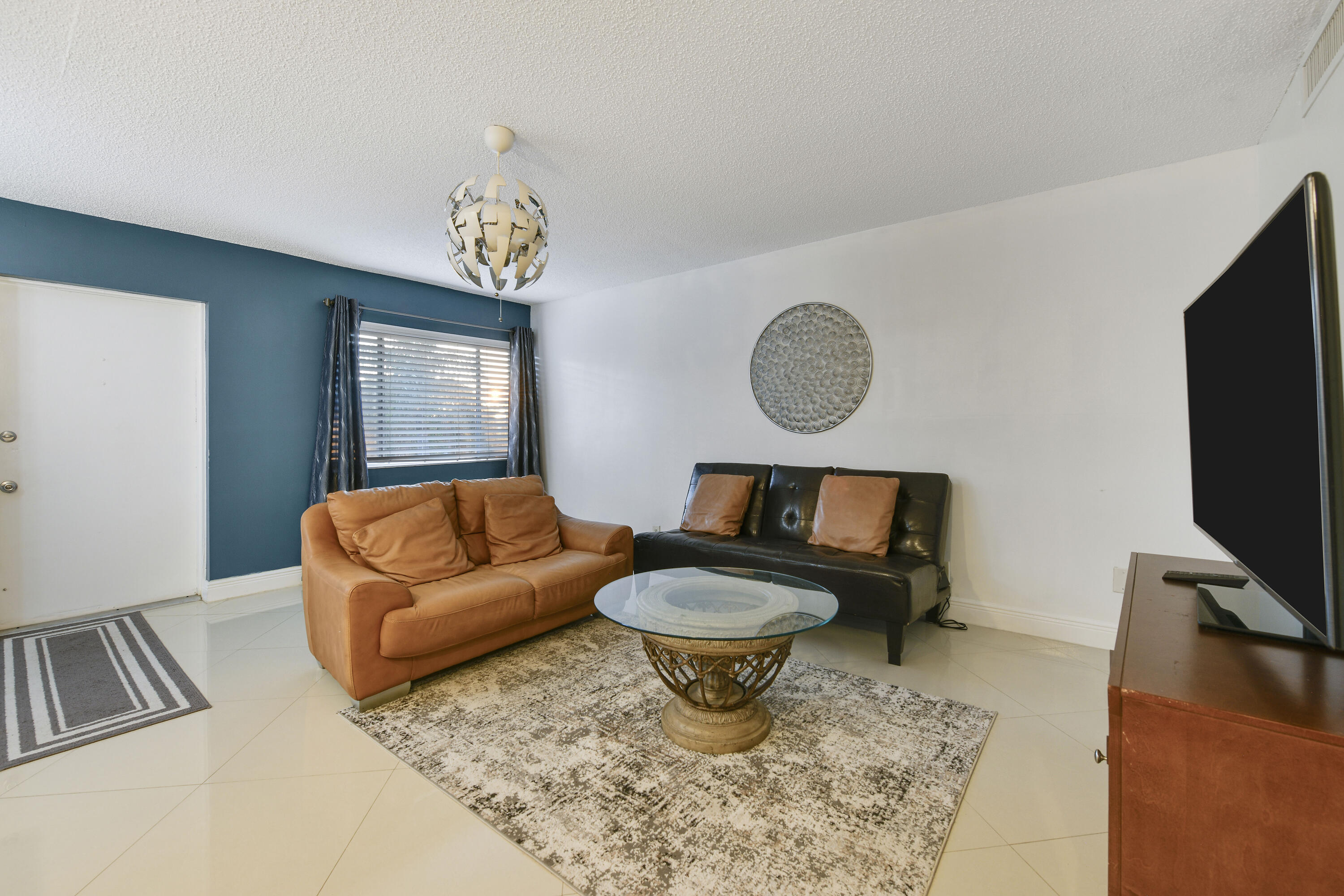 REGAL PALMS EATON CONDO - Residential