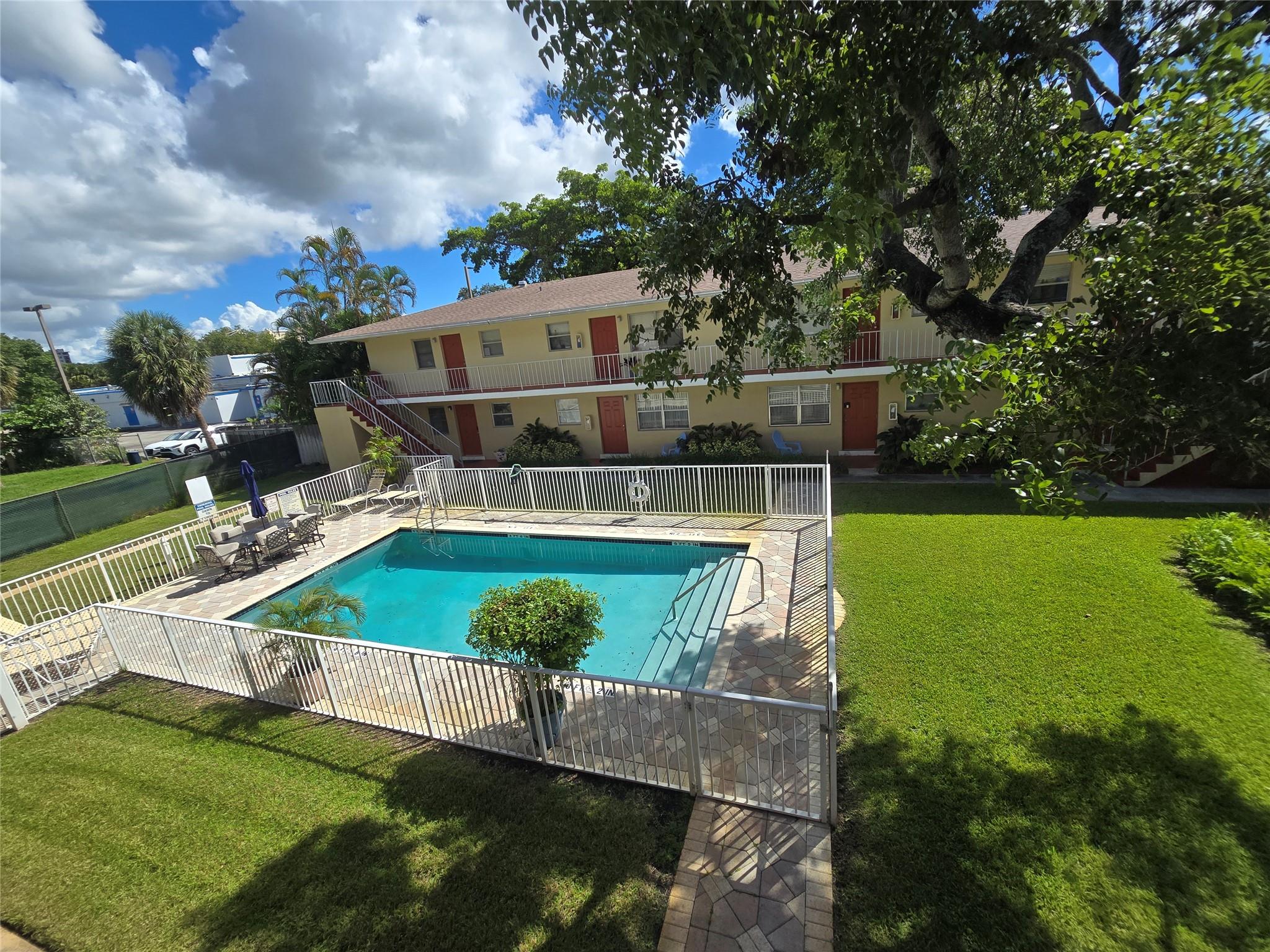 PLAMA VISTA - Residential