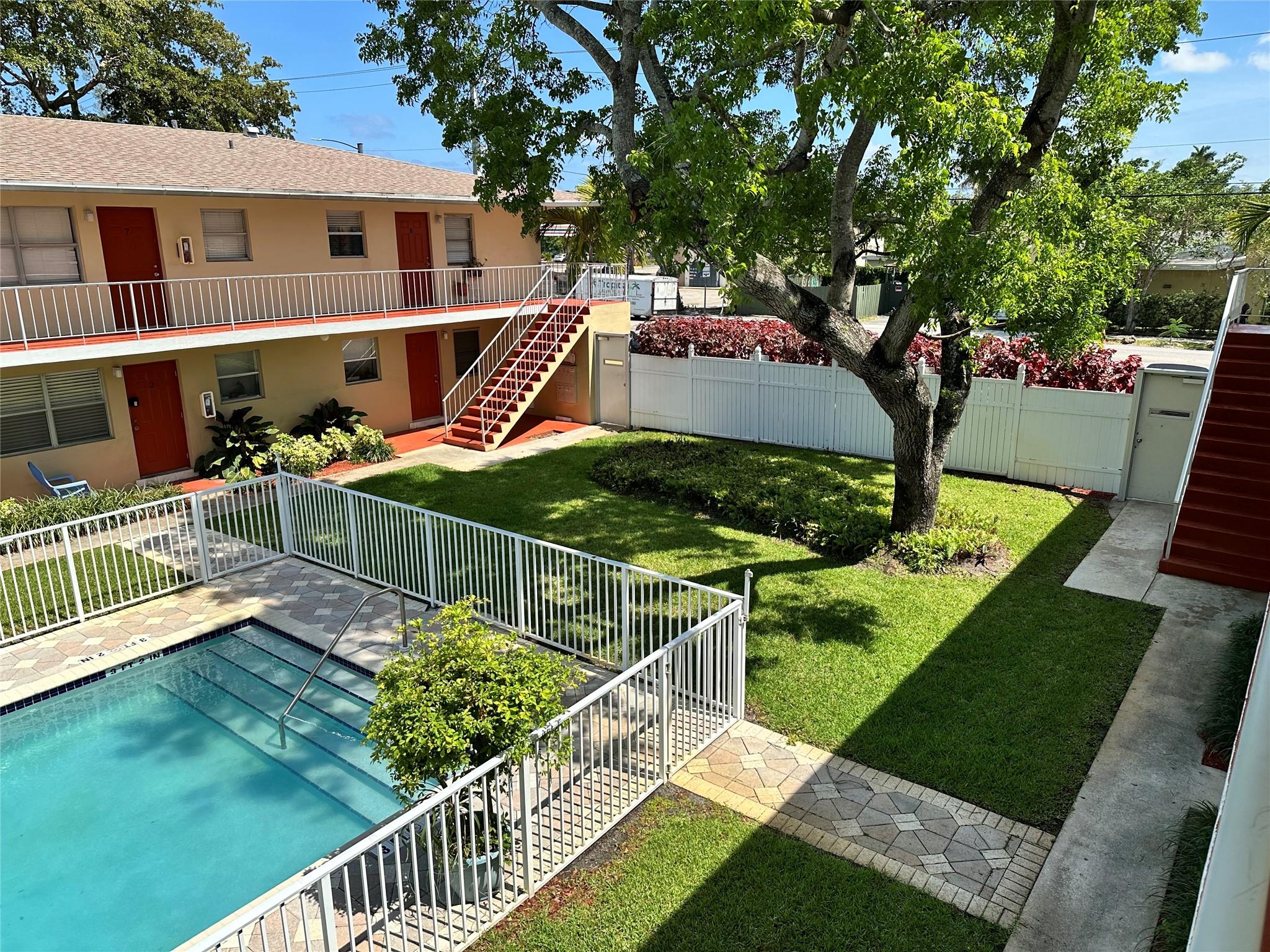 PLAMA VISTA - Residential