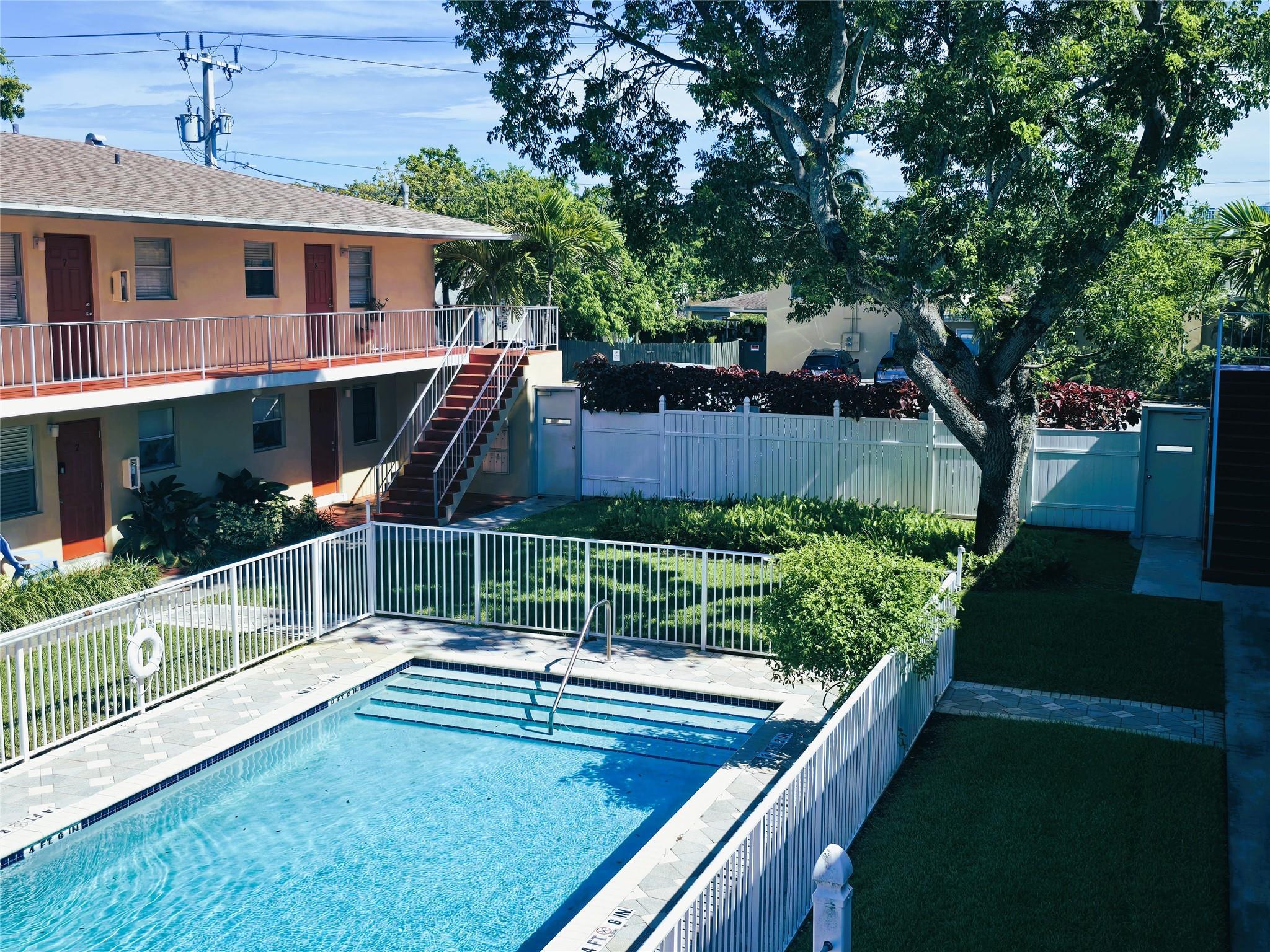 PLAMA VISTA - Residential