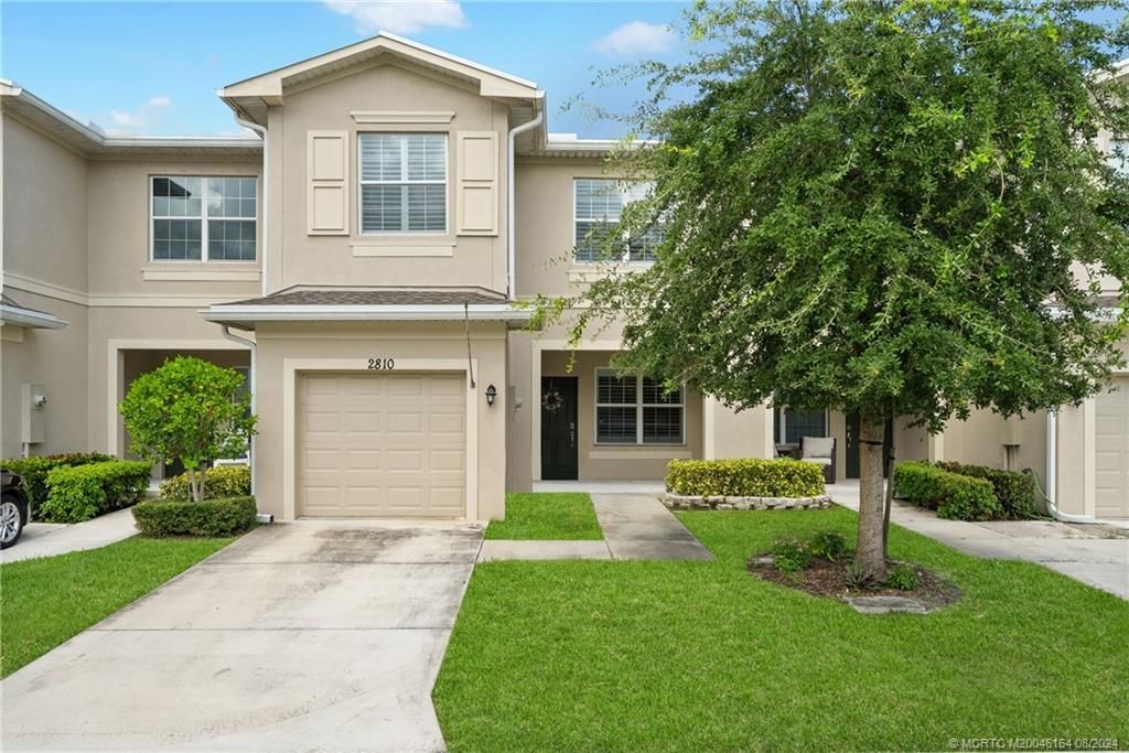 Photo of 2810 NW Treviso Circle, Port Saint Lucie, FL 34986 (MLS # R11169333)