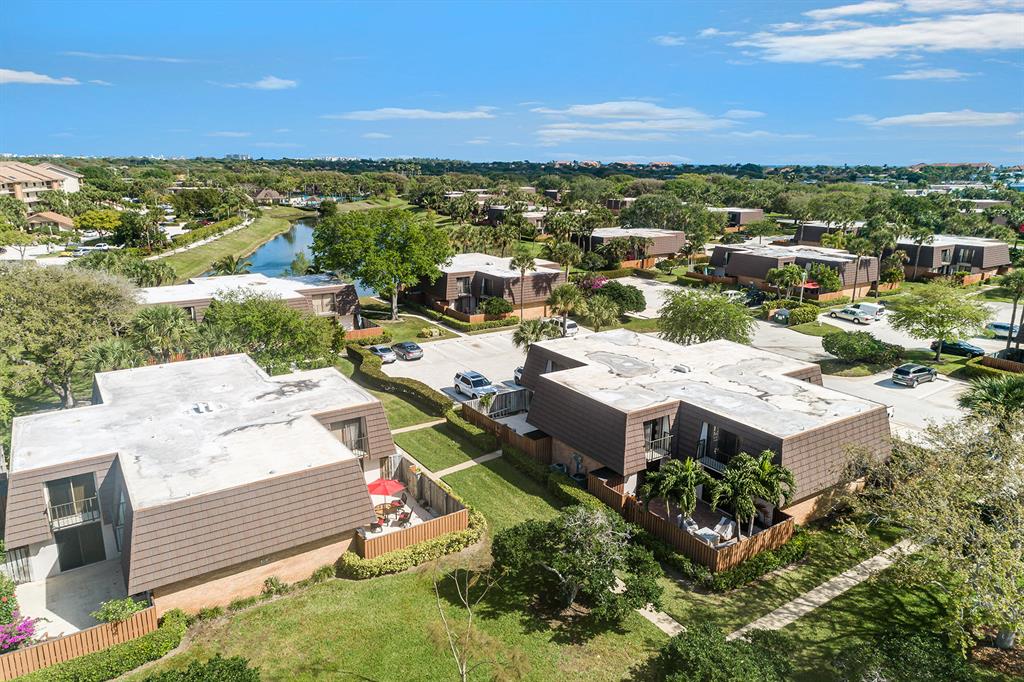 Lakes at the Bluffs - Residential