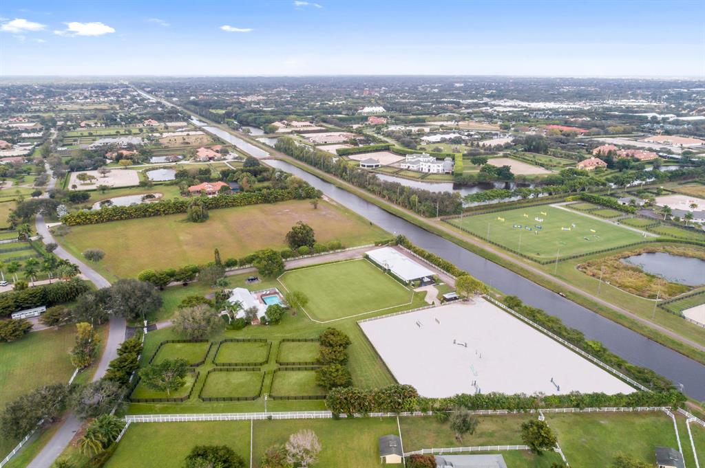 PALM BEACH POINT - Residential