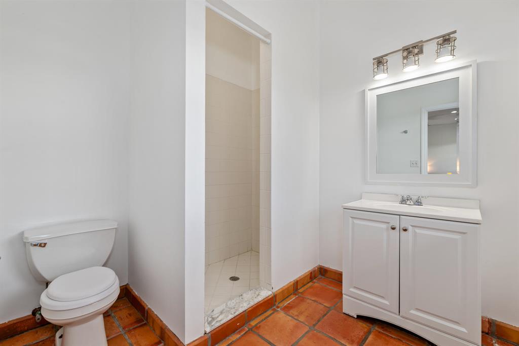 PALM BEACH POINT - Residential