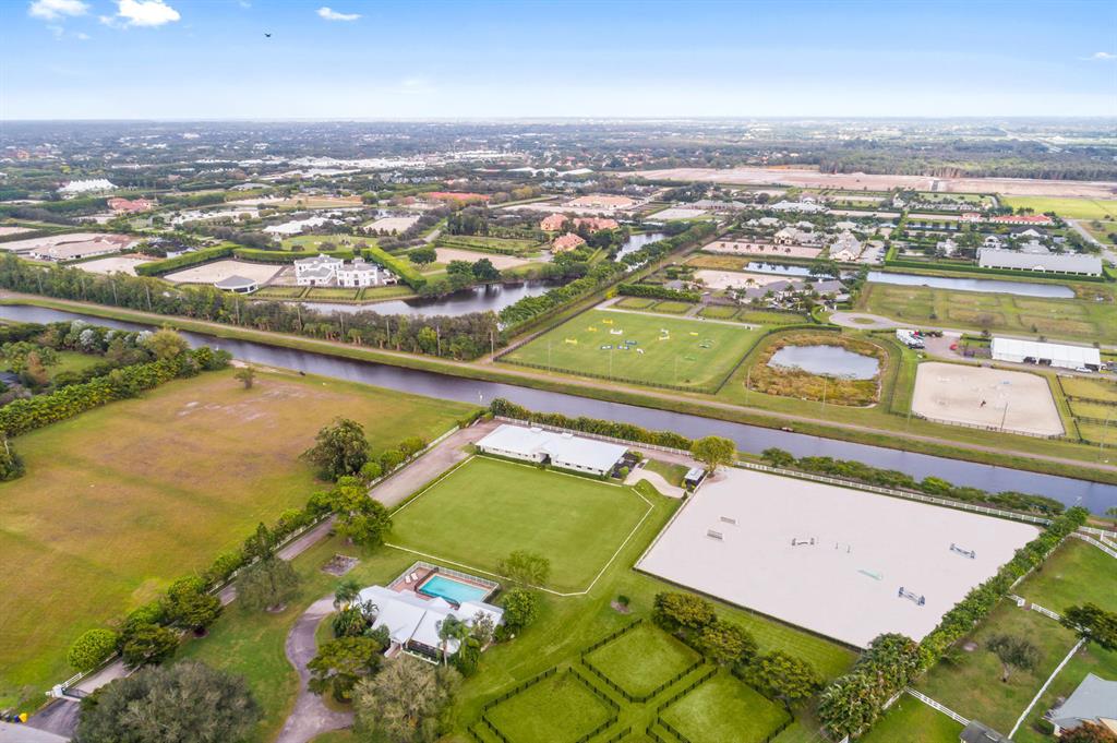 PALM BEACH POINT - Residential