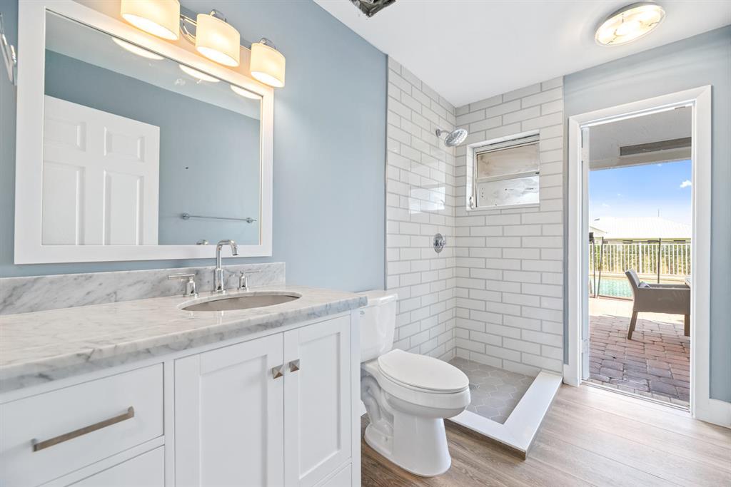 PALM BEACH POINT - Residential