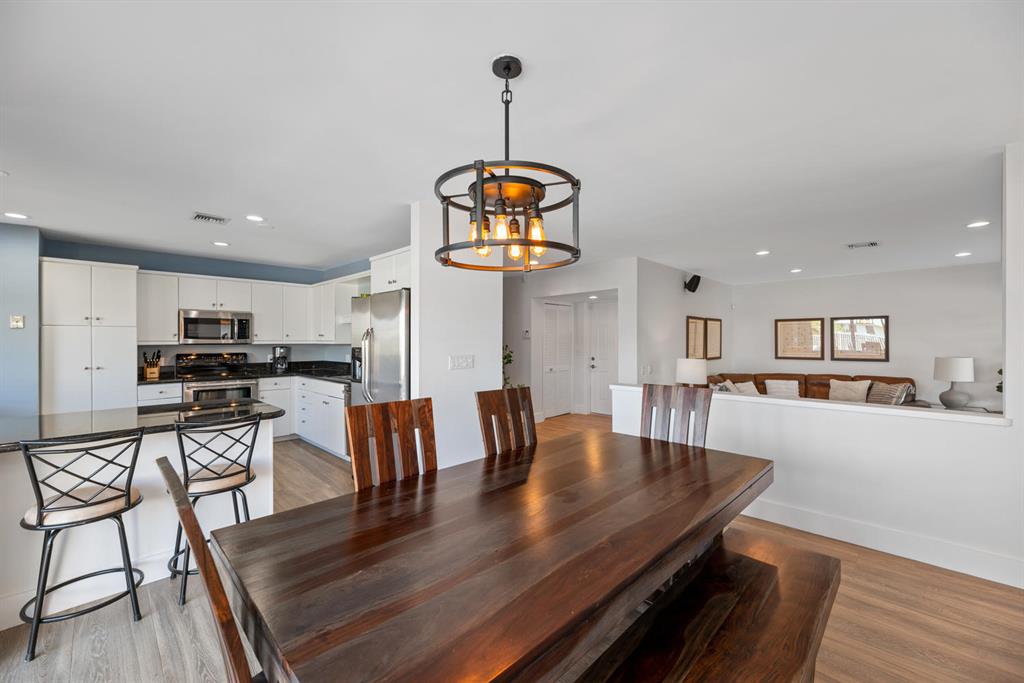 PALM BEACH POINT - Residential