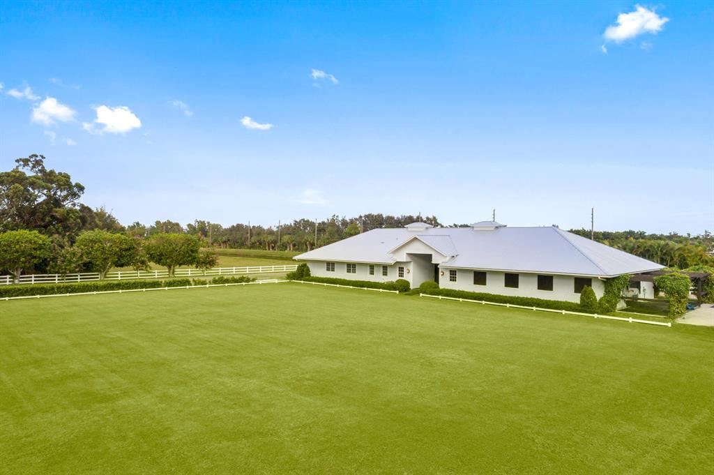 PALM BEACH POINT - Residential