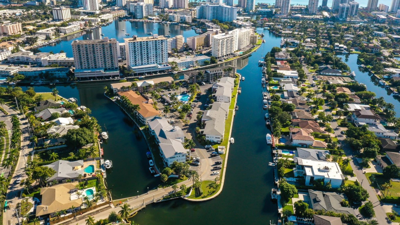 450 Paradise Isle Boulevard