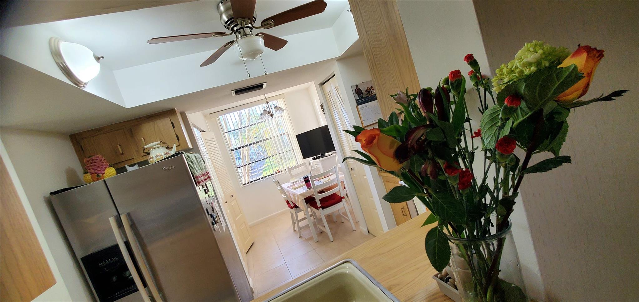 7340 NW 18th St 101, Margate, FL, 33063/$145,500 3 7340 NW 18th St 101