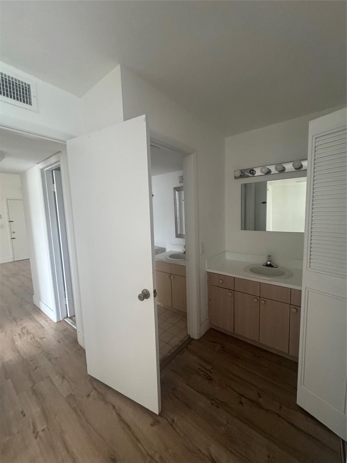 Northeast Palms Condo - Residential Lease