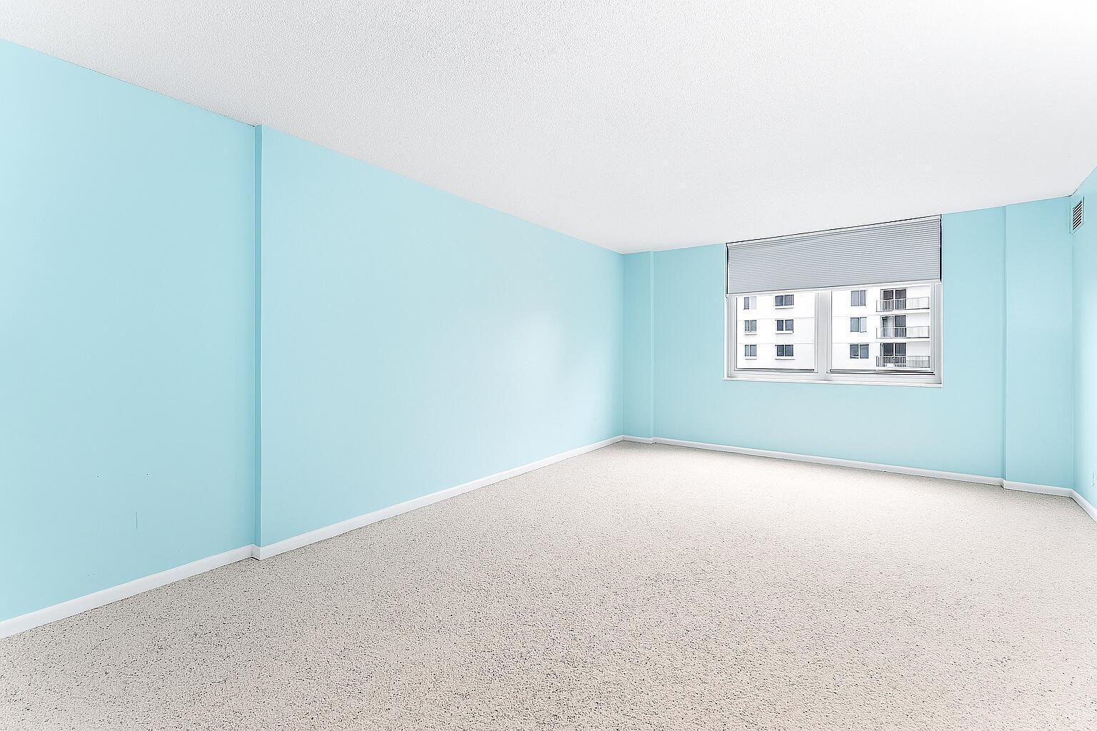 AMBASSADORS V NORTH CONDO - Residential Lease