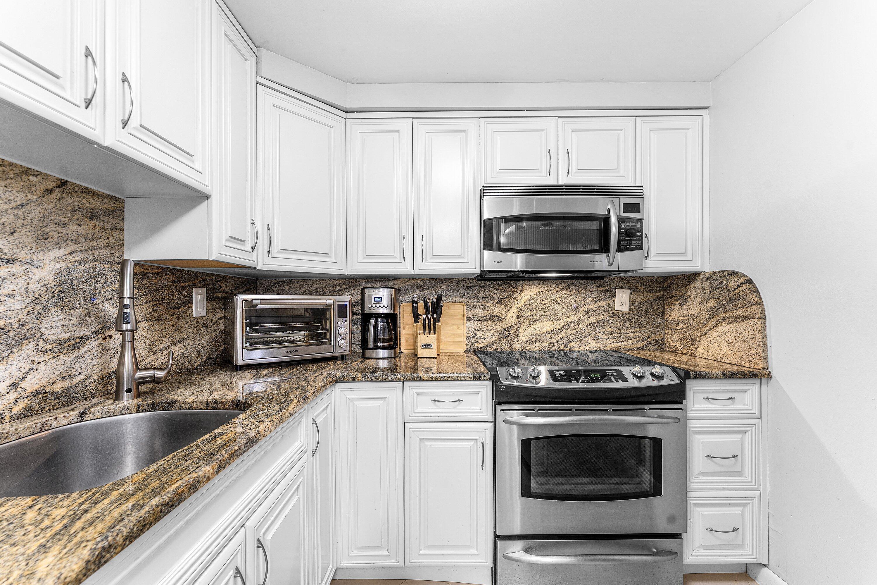 AMBASSADORS V NORTH CONDO - Residential Lease