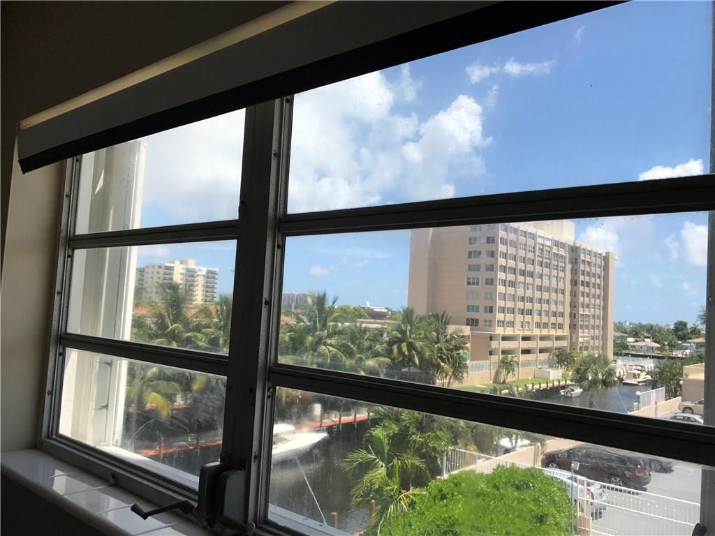 Ridgeview Towers - Residential