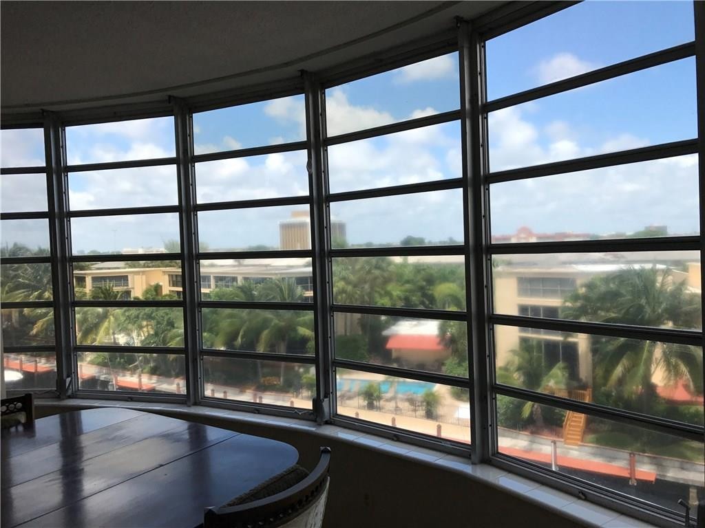 Ridgeview Towers - Residential
