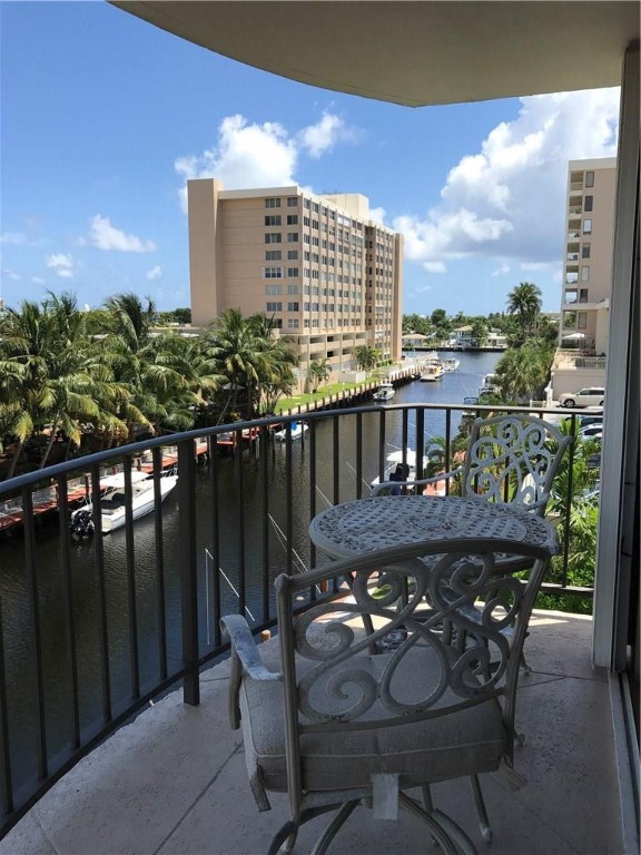 Ridgeview Towers - Residential