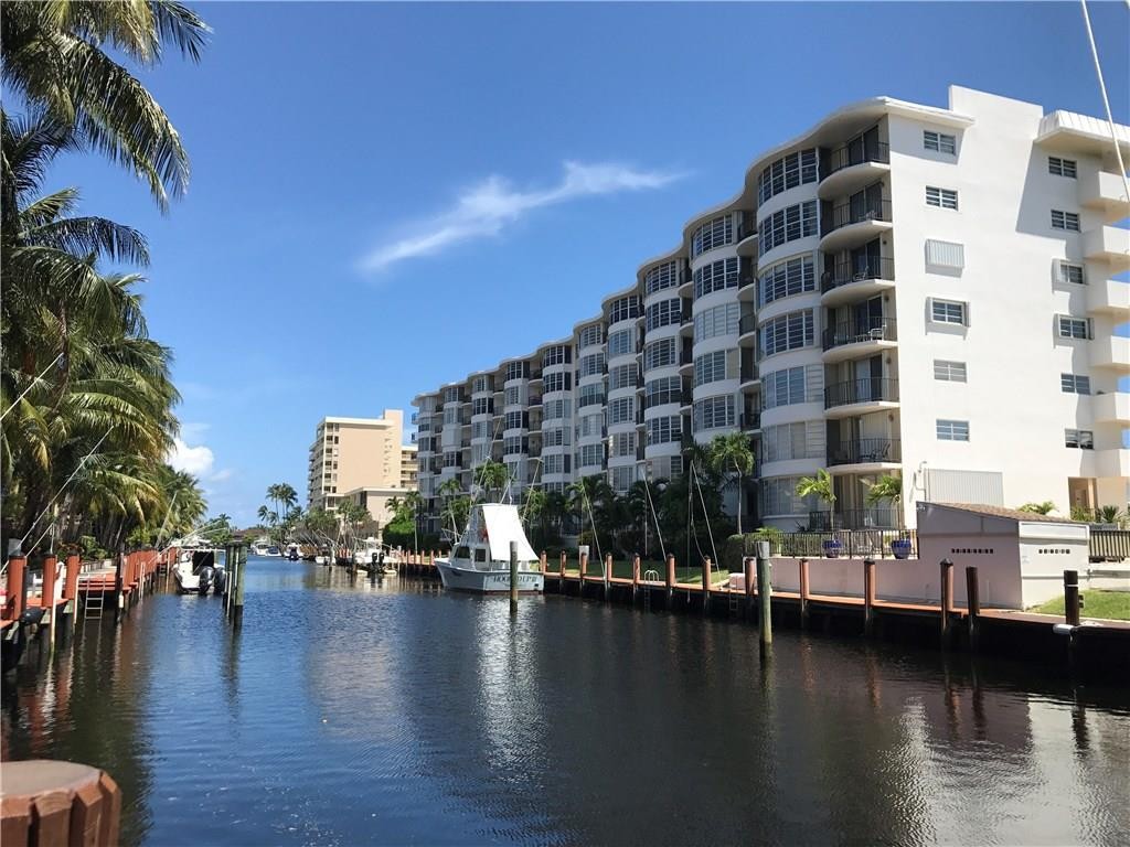 Ridgeview Towers - Residential
