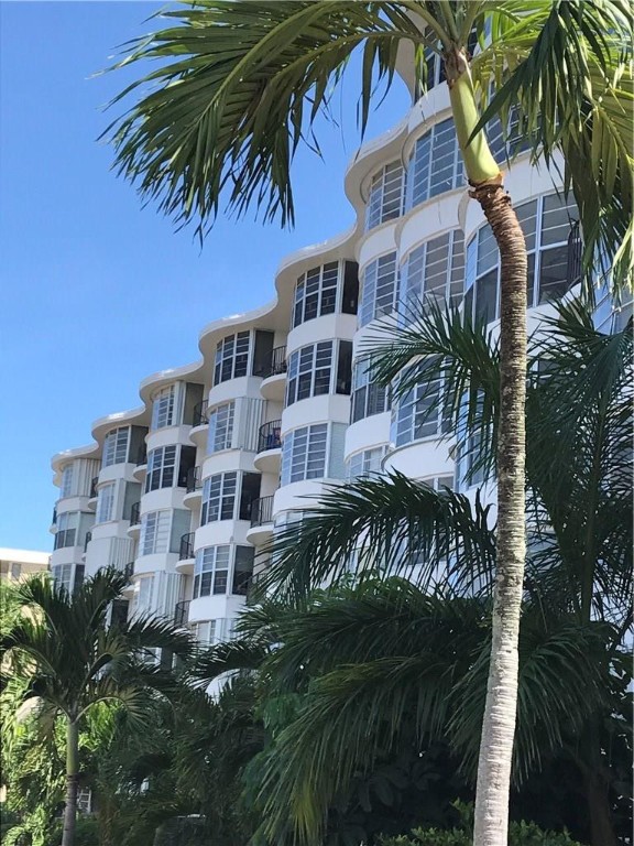 Ridgeview Towers - Residential