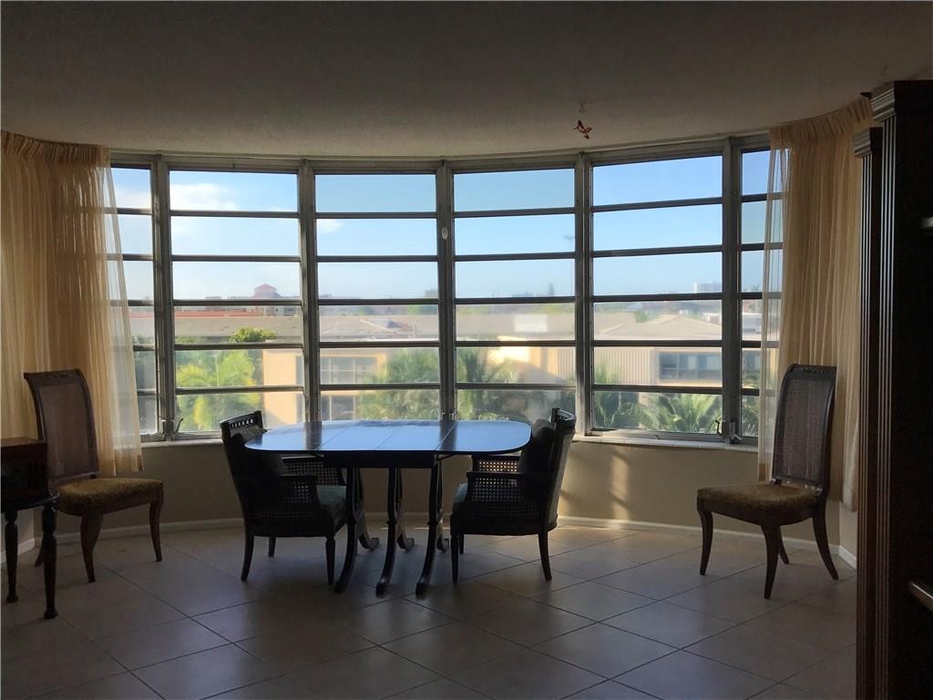Ridgeview Towers - Residential