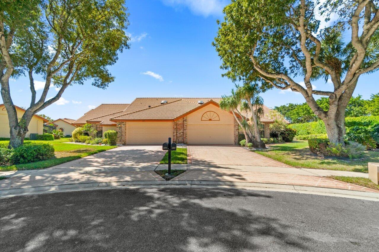8369 Lords Place