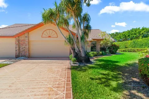 8369 Lords Place, Boynton Beach, FL MLS: R11070872