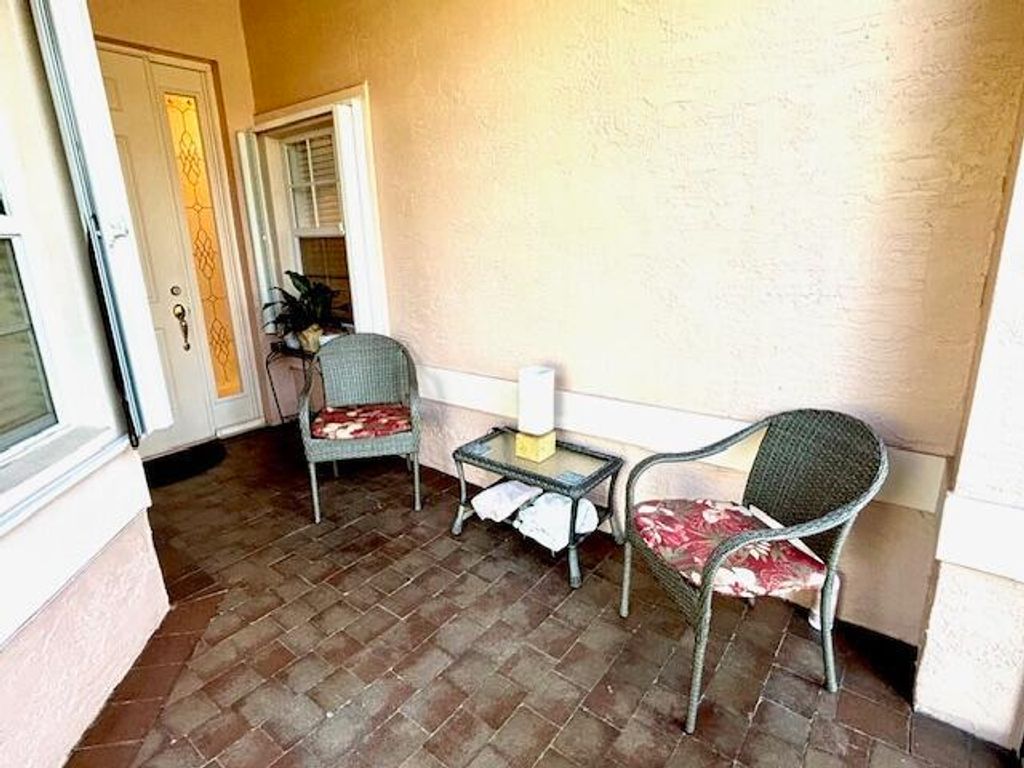 Photo of 346 NW Breezy Point Loop, Port Saint Lucie, FL 34986 (MLS # B26004638)