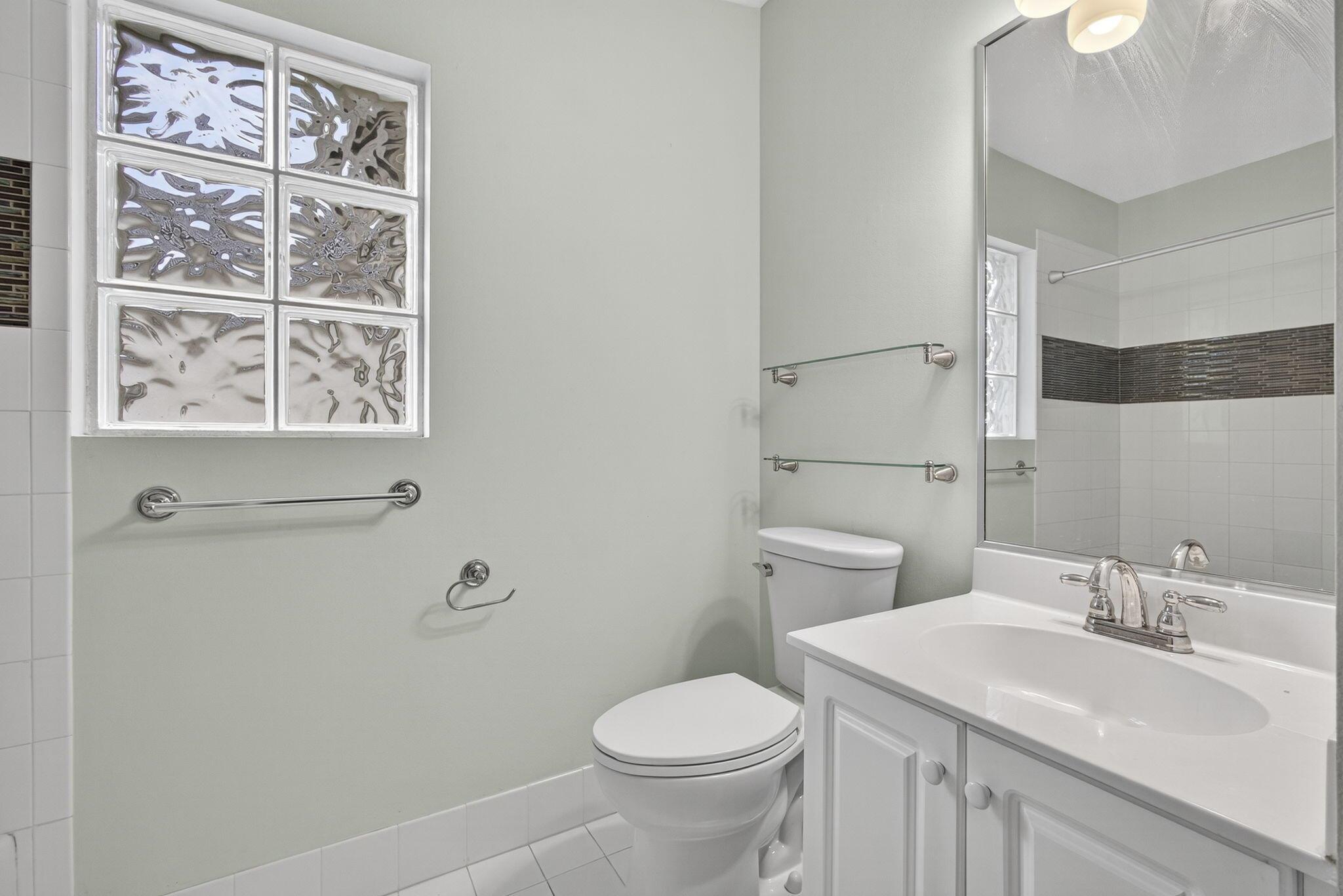 GOLF ESTATES VILLAS - Residential