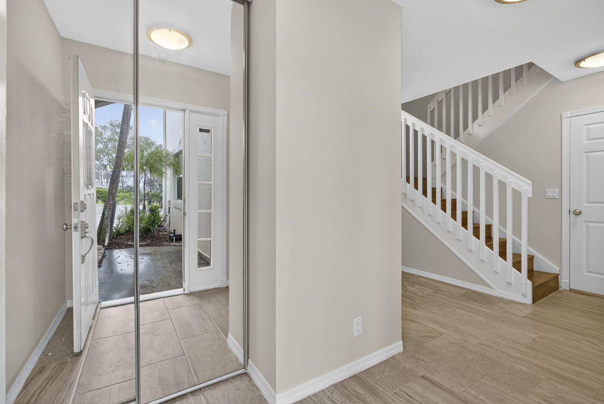 GOLF ESTATES VILLAS - Residential