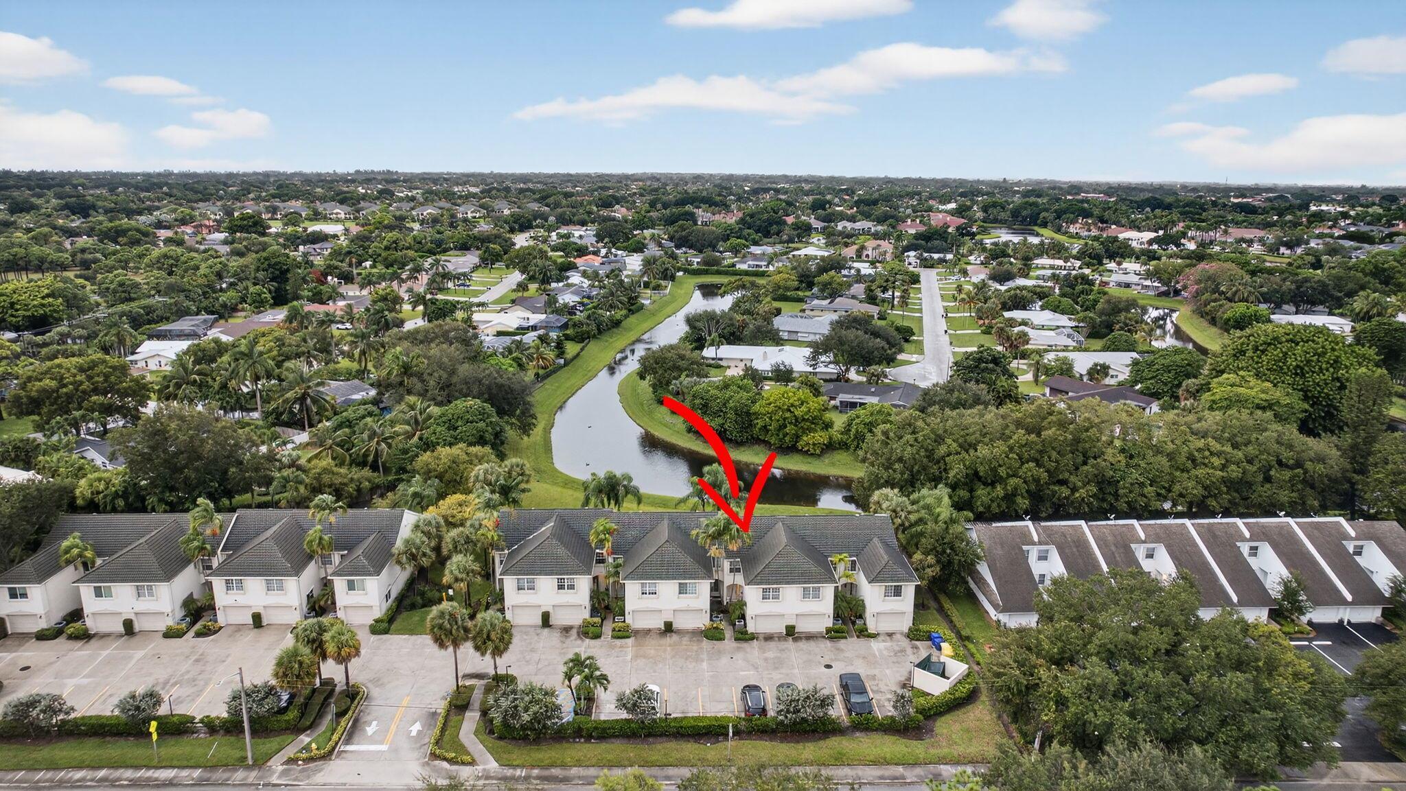 GOLF ESTATES VILLAS - Residential
