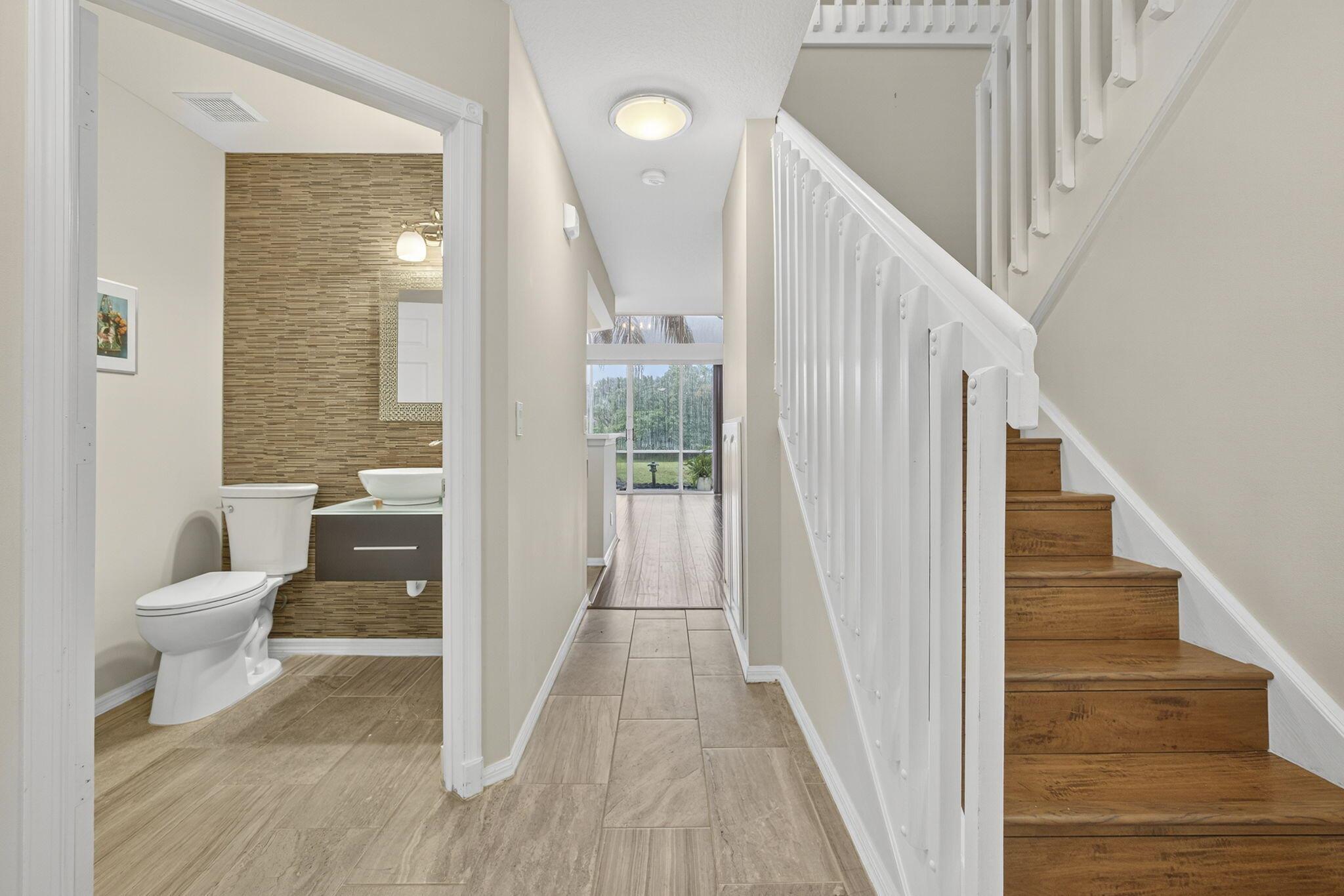 GOLF ESTATES VILLAS - Residential