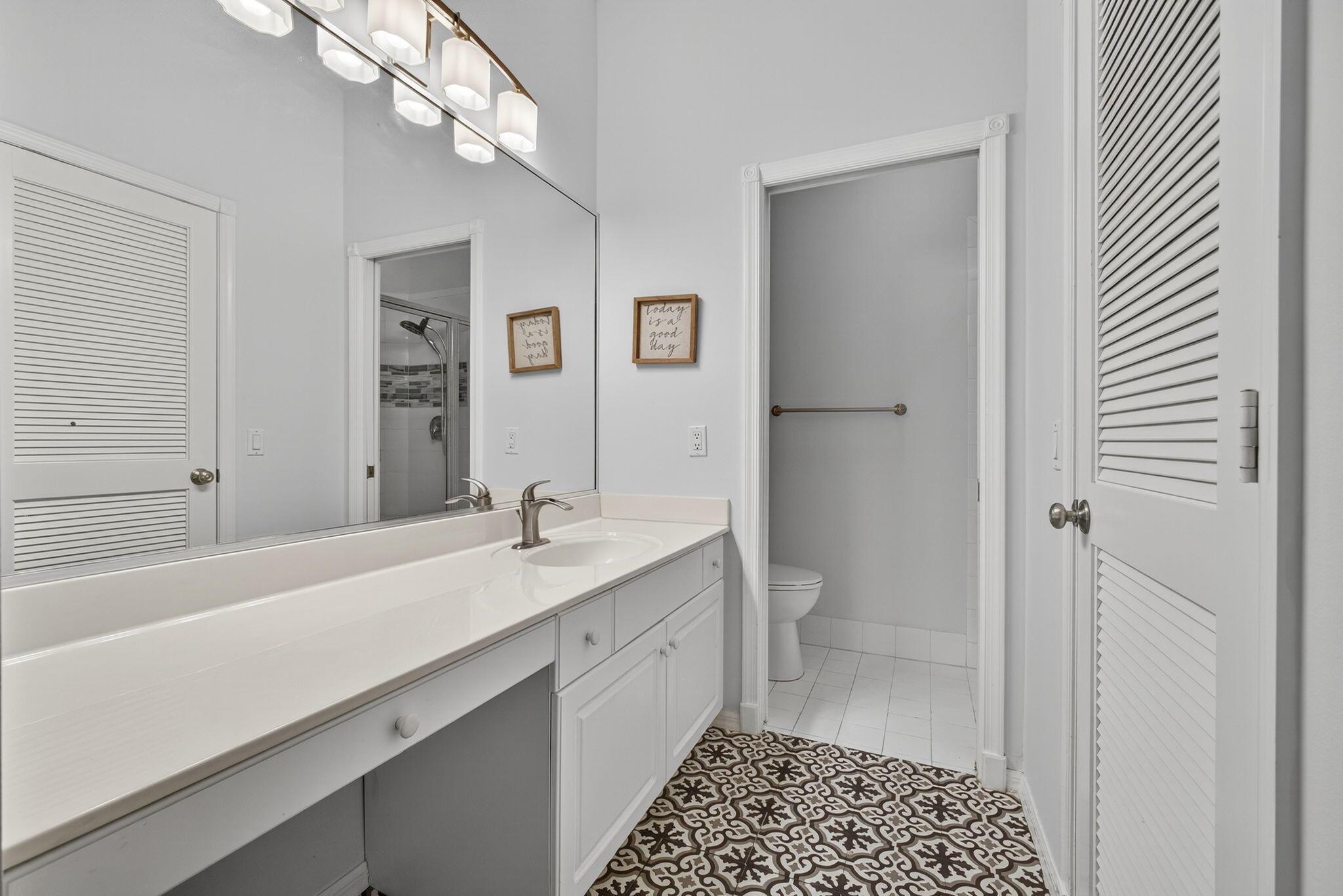 GOLF ESTATES VILLAS - Residential
