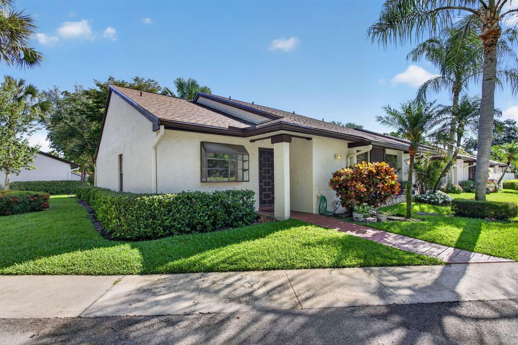 Photo of 3254 Carambola Circle S, Coconut Creek, FL 33066 (MLS # B26026454)