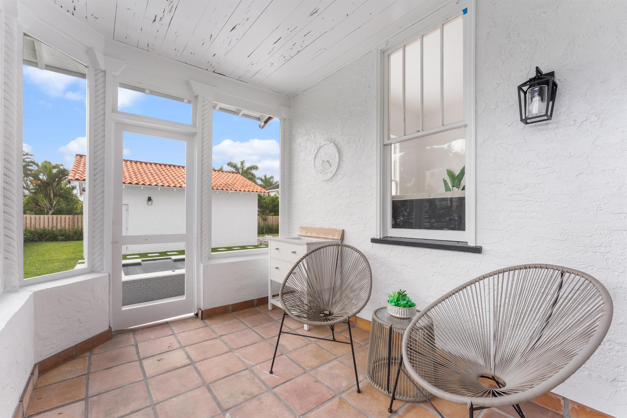 S/D OF 8-46-43 - Residential