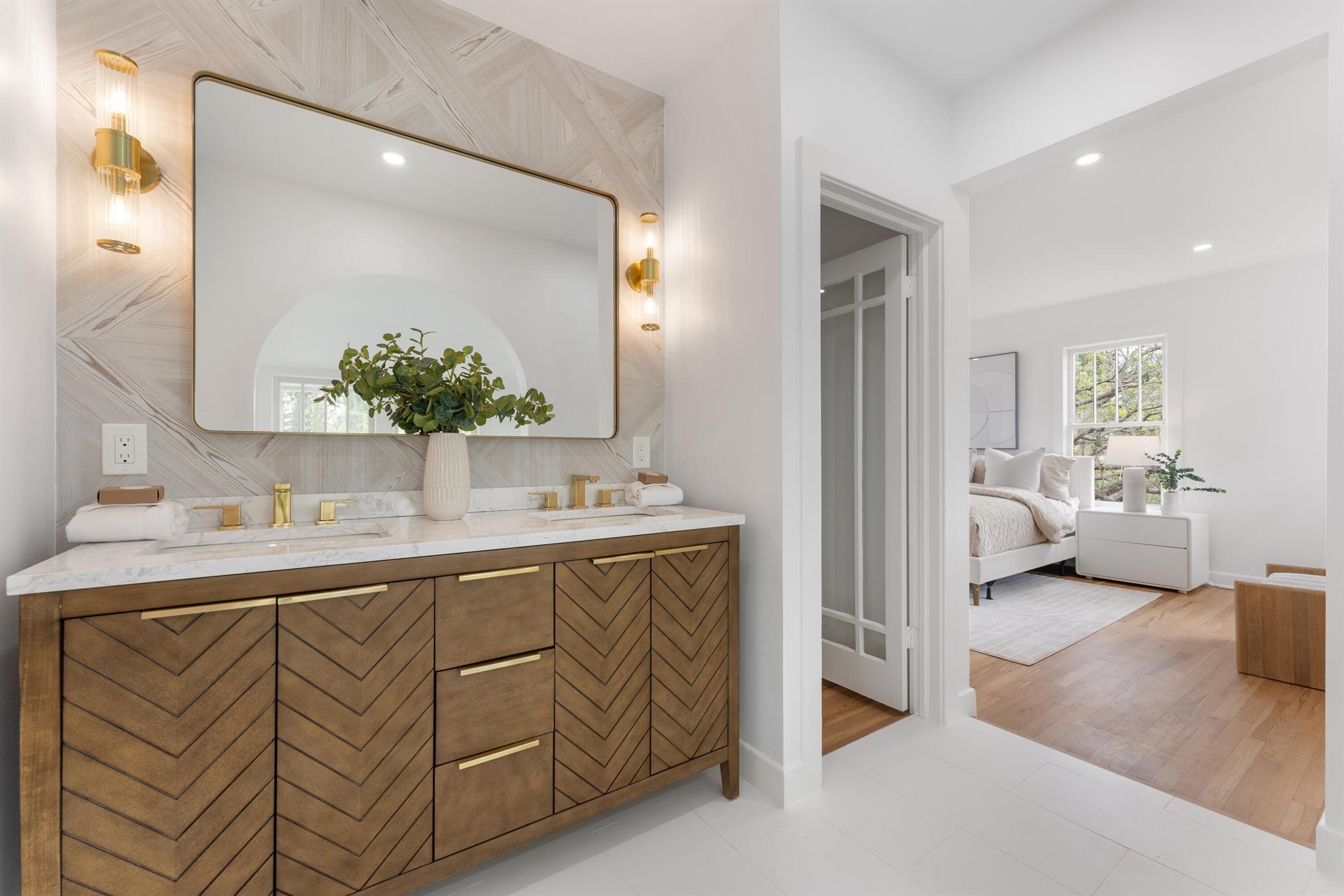 S/D OF 8-46-43 - Residential