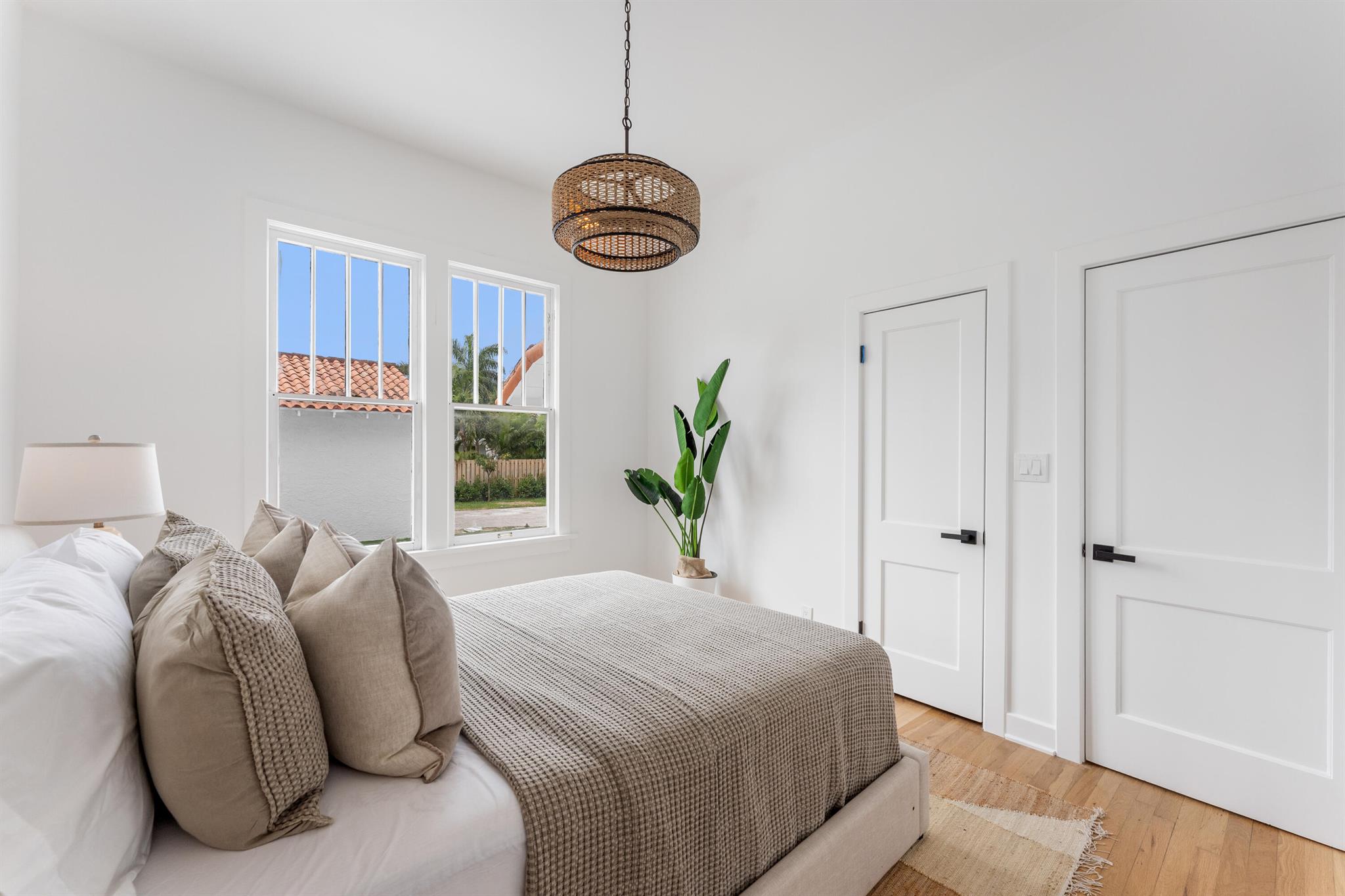 S/D OF 8-46-43 - Residential