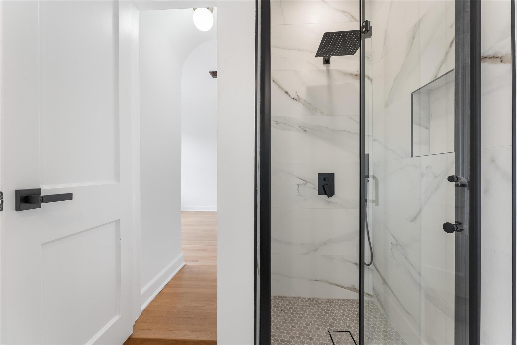 S/D OF 8-46-43 - Residential