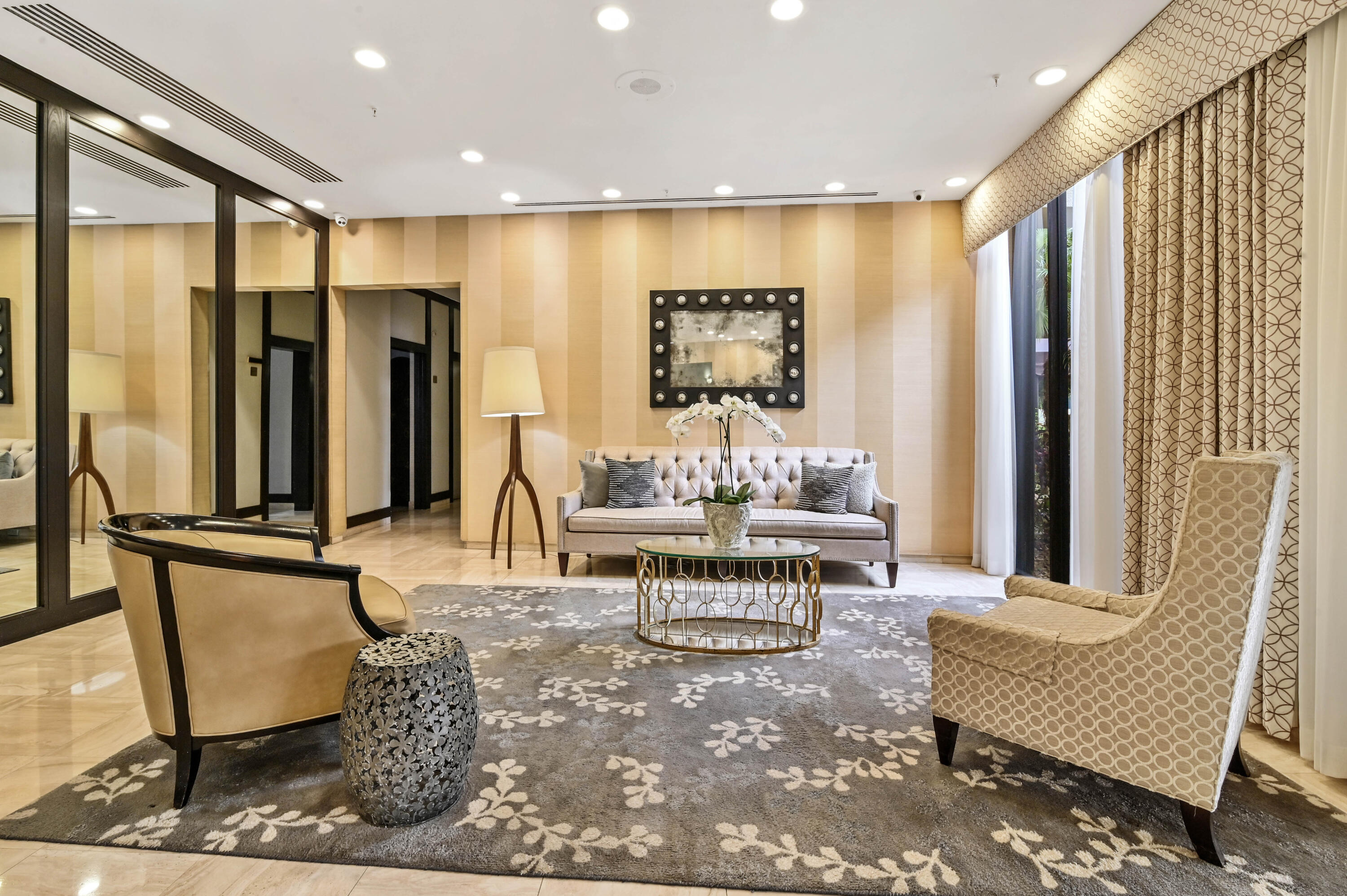 Lands of the President/The Envoy - Residential