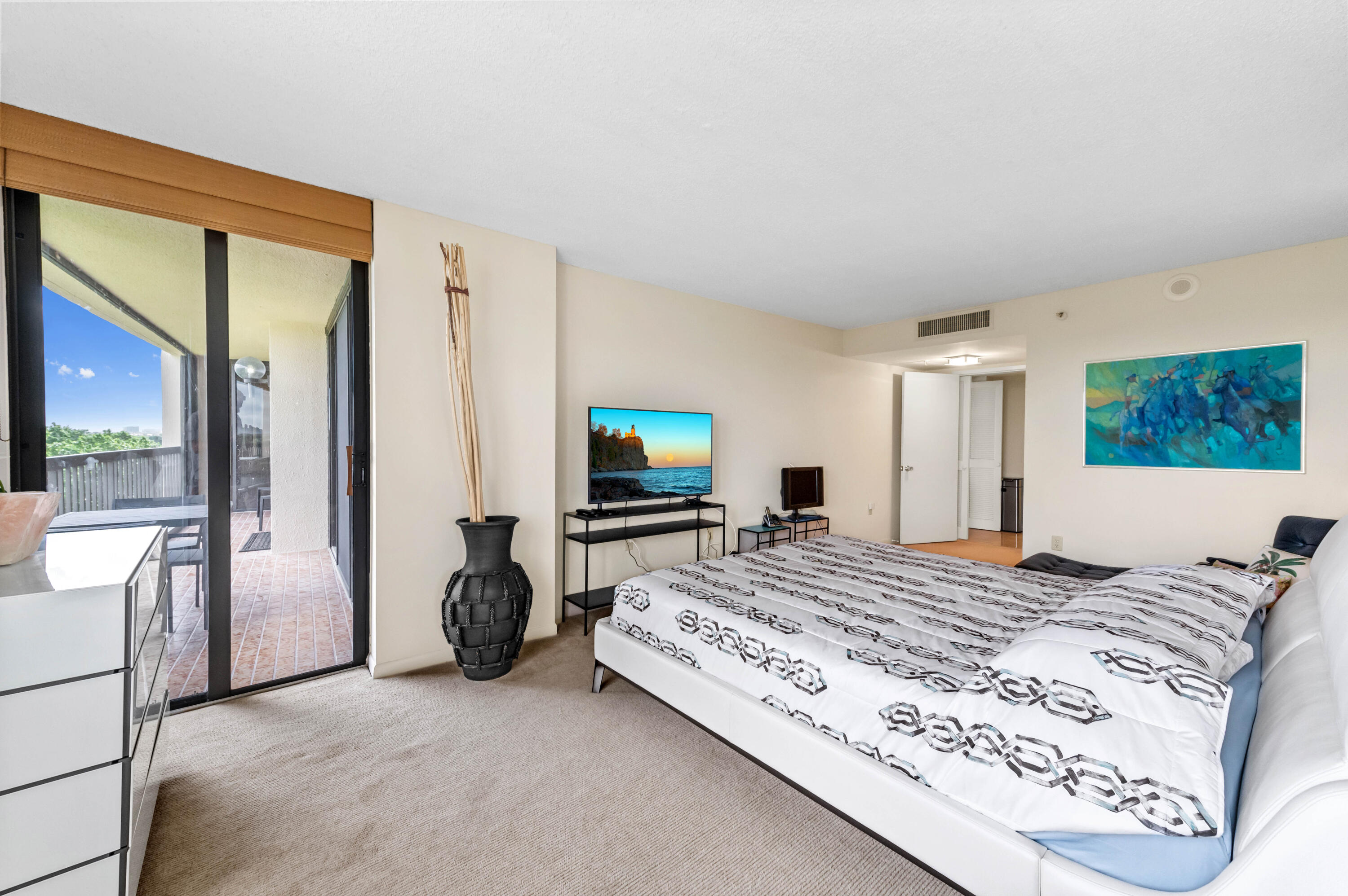 Lands of the President/The Envoy - Residential