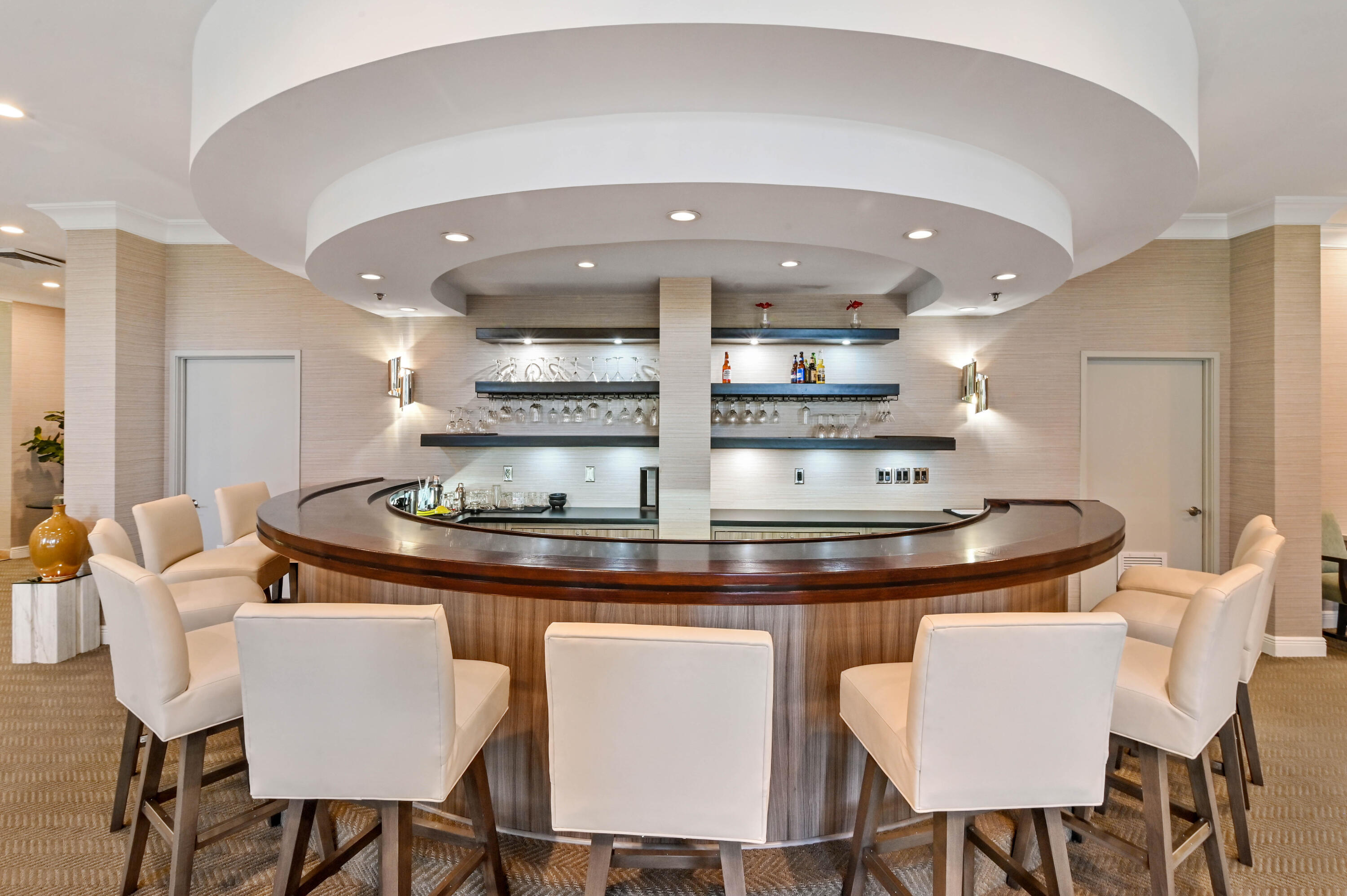 Lands of the President/The Envoy - Residential