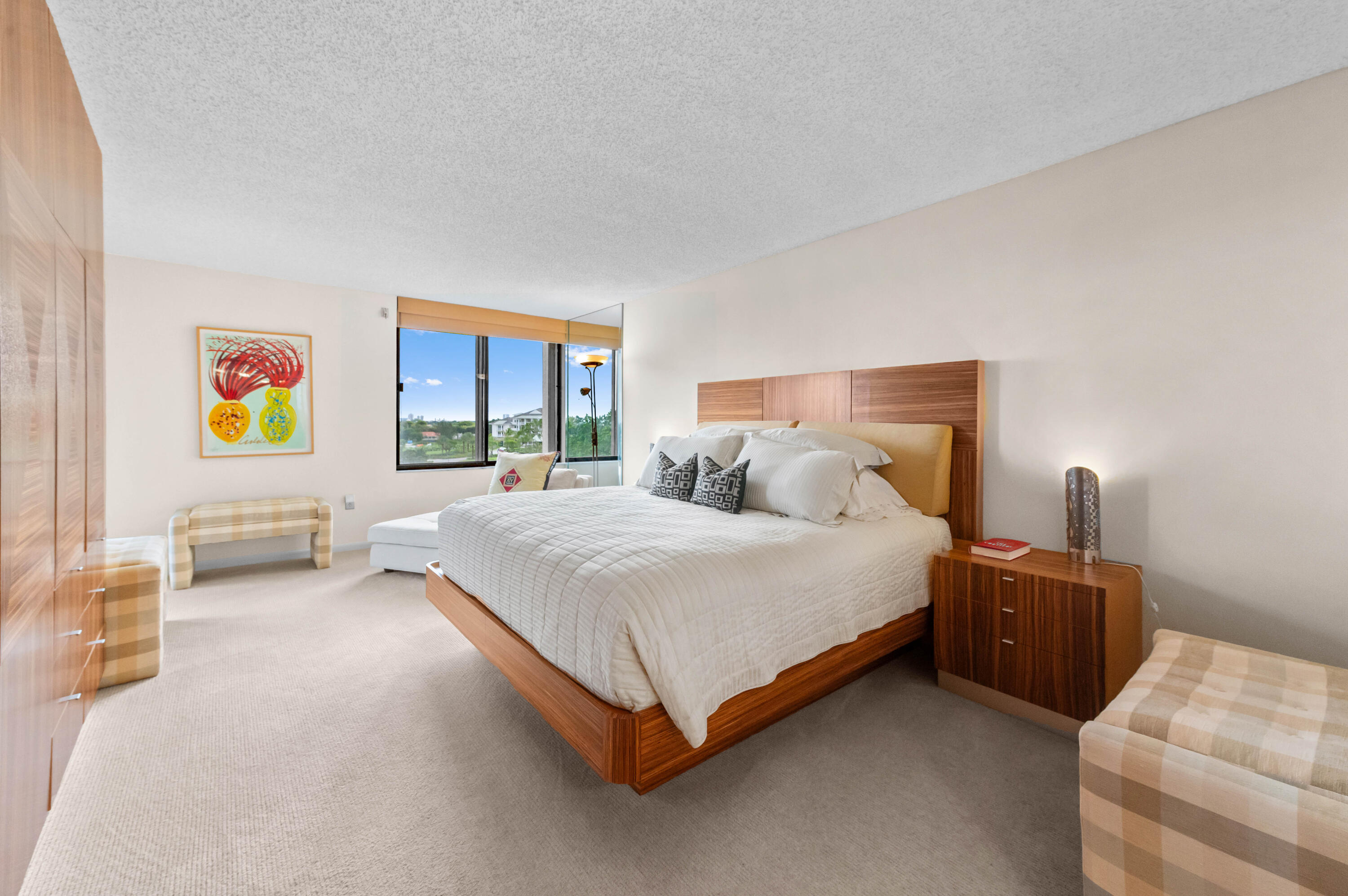 Lands of the President/The Envoy - Residential