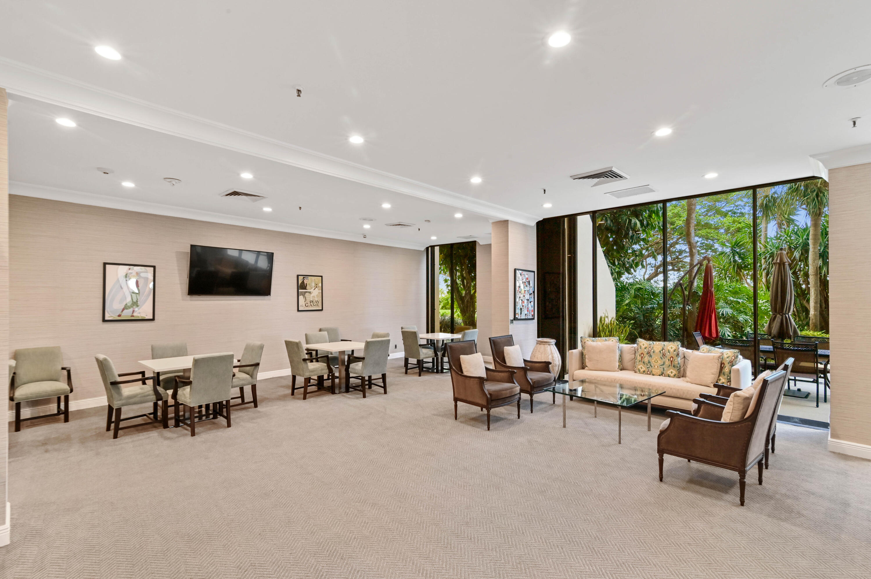 Lands of the President/The Envoy - Residential