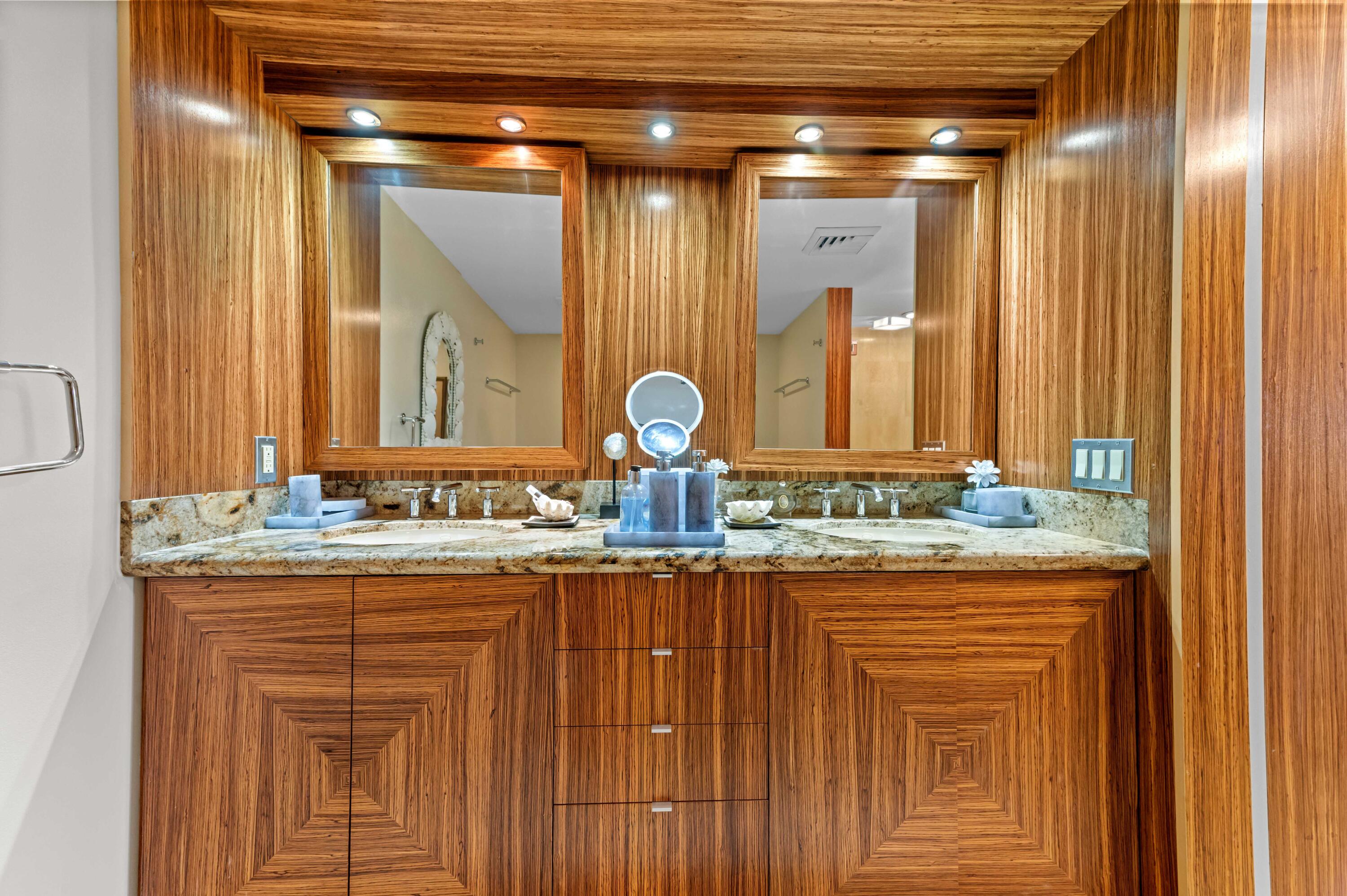 Lands of the President/The Envoy - Residential