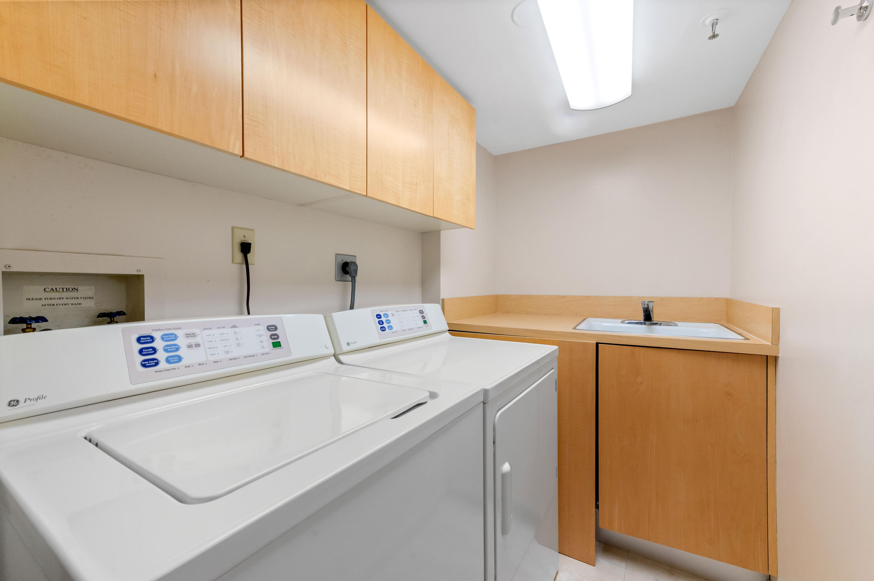 Lands of the President/The Envoy - Residential